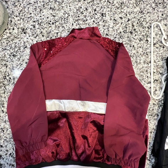 EUC WEISSMAN LOSE CONTROL DANCE COSTUME HIP HOP TAP JAZZ  2 PIECE XSC see chart - Picture 3 of 11